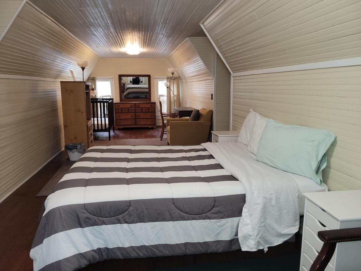 Отель Brick House Retreat Hamlet Экстерьер фото